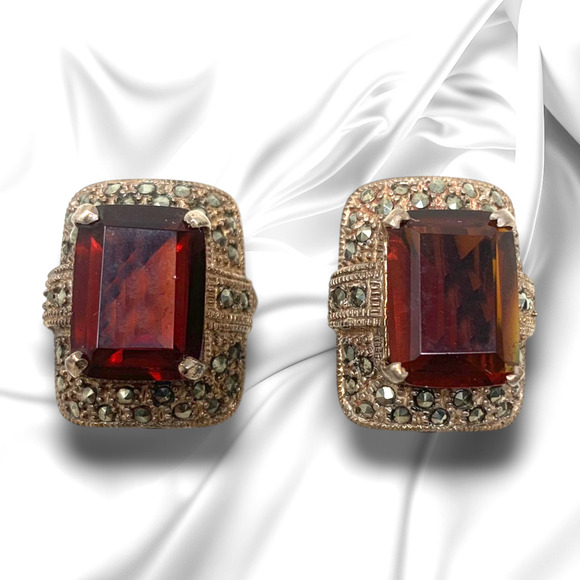 Vintage Art Deco Marcasite Silver 925 Emerald Cut Red Crystal Earrings Clip On - Picture 1 of 5